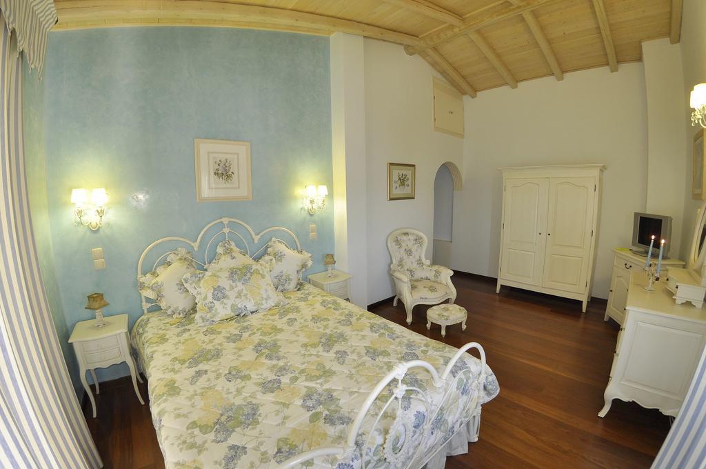 Villa Romantica Perama  Pokoj fotografie