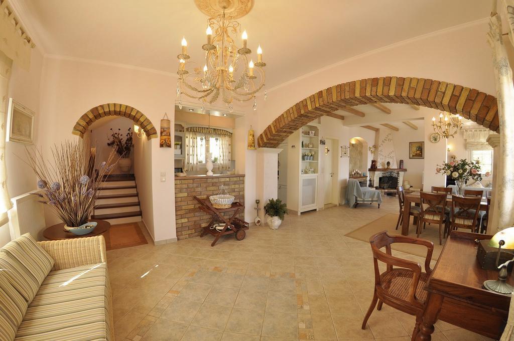 Villa Romantica Perama  Pokoj fotografie